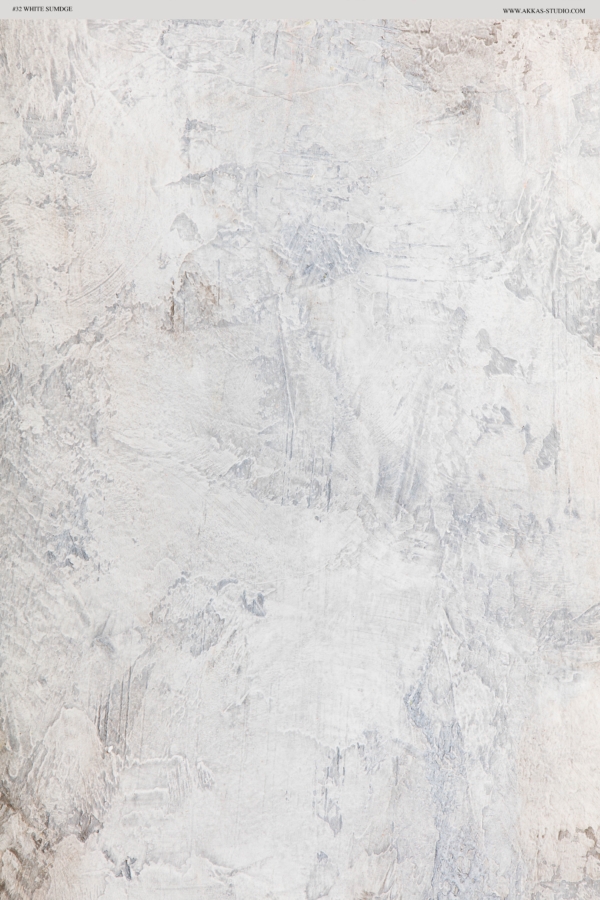 #32 White Smudge